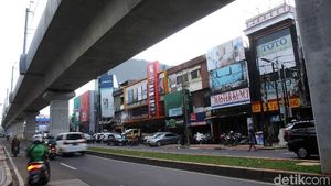 Ada MRT, Apa Imbasnya ke Pertokoan di Blok M-Fatmawati?