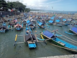 Kemenhub Terbitkan Pas Kecil Bagi 1.025 Kapal di Pelabuhan Ratu