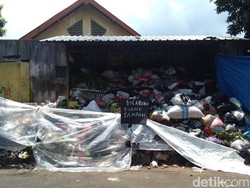 Sampah Menumpuk, DLH Kota Yogya Minta Warga Kurangi Sampah