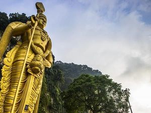 Ada Yang Tahu Isi Batu Caves? Ada Yang Tahu Isi Batu Caves?