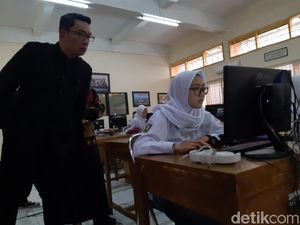 48 Persen SMK di Jabar Gelar UNBK Dalam 3 Sesi 48 Persen SMK di Jabar Gelar UNBK Dalam 3 Sesi