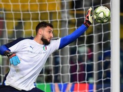 Gianluigi Donnarumma (Italia) mencatat clean sheet saat Italia mengawali Kualifikasi Piala Eropa 2020 dengan menang 2-0 atas Finlandia. Foto: Miguel MEDINA / AFP