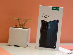 Unboxing A5s, Ponsel Jagoan Terbaru Oppo Rp 1 Jutaan