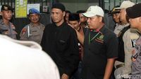 Usai Vonis 8 Bulan, Hercules Dikawal Ketat Aparat Polisi