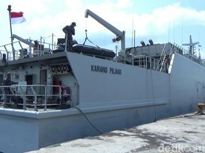 Jelang Pemilu, KRI Karang Pilang Amankan Perairan Bali dan Lombok Jelang Pemilu, KRI Karang Pilang Amankan Perairan Bali dan Lombok