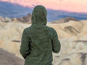 Inovatif! Jaket Ramah Lingkungan Terbuat dari Bubuk Kopi Bekas Pakai Inovatif! Jaket Ramah Lingkungan Terbuat dari Bubuk Kopi Bekas Pakai