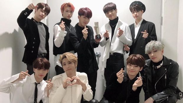 Stray Kids