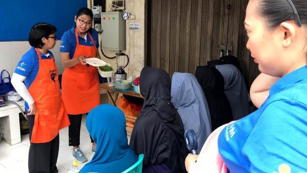 Pelatihan Pengemasan Minuman Kesehatan