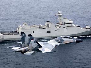 KRI I Gusti Ngurah Rai Latihan Bareng Sukhoi, Tingkatkan Pertahanan Udara KRI I Gusti Ngurah Rai Latihan Bareng Sukhoi, Tingkatkan Pertahanan Udara