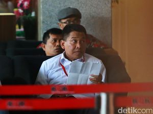 Sekjen Kemenag Diperiksa KPK Terkait Kasus Rommy Sekjen Kemenag Diperiksa KPK Terkait Kasus Rommy