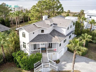 Intip Rumah Mewah Sandra Bullock yang Dijual Rp 92 Miliar