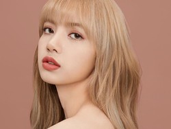 Penampilan Cantik Lisa Blackpink Jadi Brand Ambassador Bvlgari