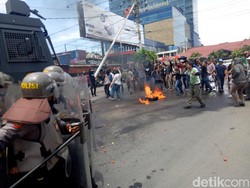 Polisi di Makassar Gelar Simulasi Antisipasi Kericuhan Pemilu