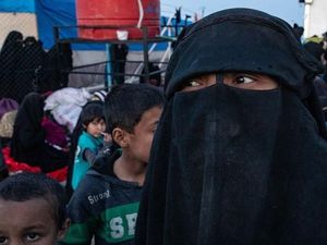 Puluhan WNI Ditemukan di Antara Ribuan Petempur Asing ISIS di Kamp Suriah