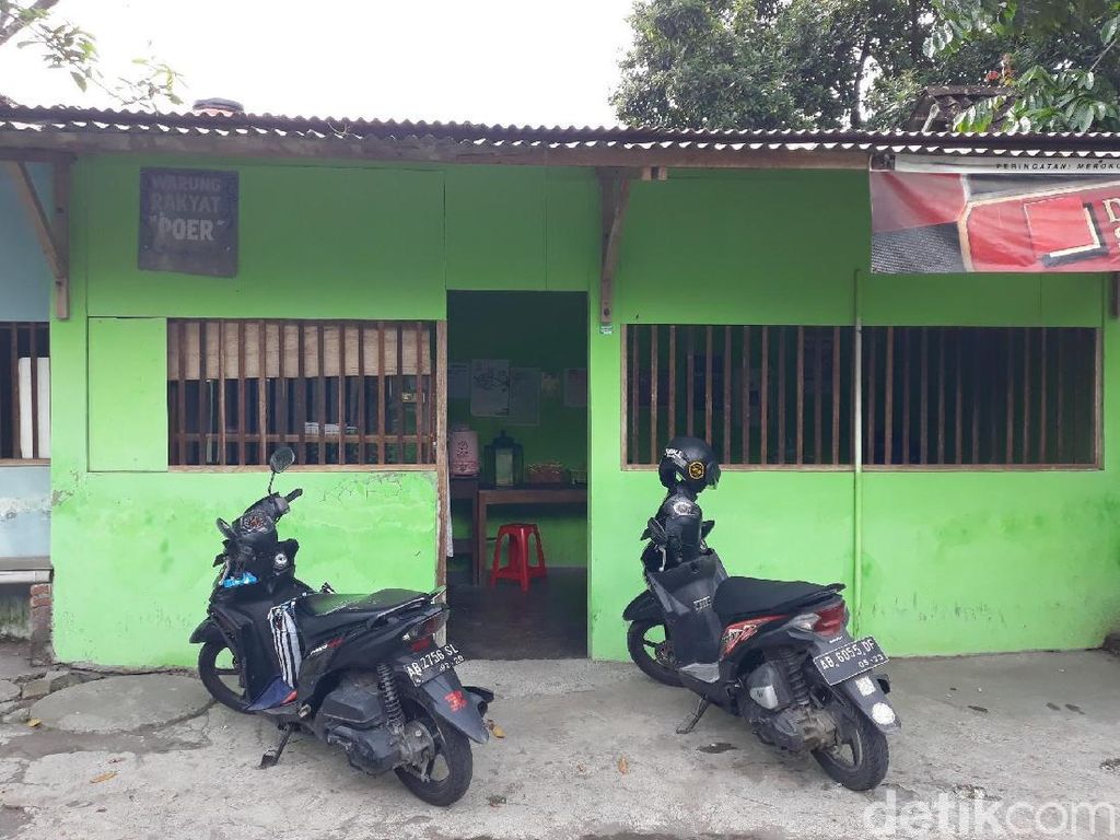 Warung Rakyat Poer di Bantul, Penolong Mahasiswa Kantong Cekak Warung Rakyat Poer di Bantul, Penolong Mahasiswa Kantong Cekak