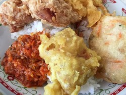 Warung Mak Par di Malang Sering Diserbu Mahasiswa Karena Murah