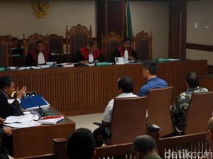 Ketua KONI Dicecar Jaksa KPK tentang Pertemuan dengan Aspri Menpora Ketua KONI Dicecar Jaksa KPK tentang Pertemuan dengan Aspri Menpora