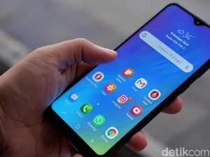 Galaxy M10, Ponsel Rp 1 Jutaan yang Kekinian Galaxy M10, Ponsel Rp 1 Jutaan yang Kekinian