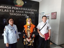 Vonis Inkrah, Eni Saragih Dieksekusi KPK Jalani 6 Tahun Penjara