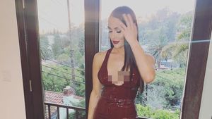 Foto: Gaya Seksi Nikki Bella, Pegulat WWE yang Pensiun di Usia 35