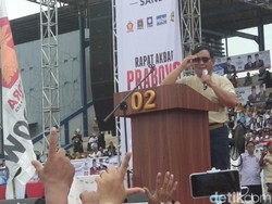 Dapat Sumbangan Uang hingga Cookies, Prabowo Harap Menang 85% di Jabar