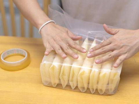 Cara Terbaik Memberikan ASIP, Pakai Botol atau Sendok?