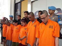 Polisi Tangkap Kelompok Penipu Modus Kupon Undian Berhadiah di Tangsel