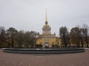 Melihat St Petersburg yang Jadi Landmark Rusia