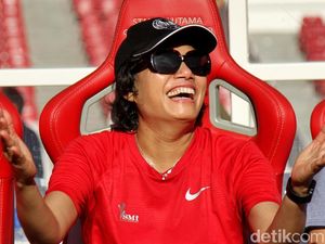 Sri Mulyani Jadi Menkeu Terbaik se-Asia Pasifik Ketiga Kalinya Sri Mulyani Jadi Menkeu Terbaik se-Asia Pasifik Ketiga Kalinya