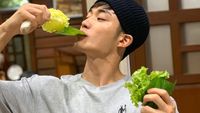 Disebut Mantan Pacar Lucinta Luna, Ini Gaya Makan Model Korea Park Nam