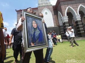 Pesan Pendiri Masjid Kubah Emas Dian Al Mahri untuk Anak dan Cucu Pesan Pendiri Masjid Kubah Emas Dian Al Mahri untuk Anak dan Cucu