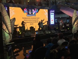 Karaoke Massal Bareng Robi Navicula hingga Indra Lesmana dHot Music Day 2019