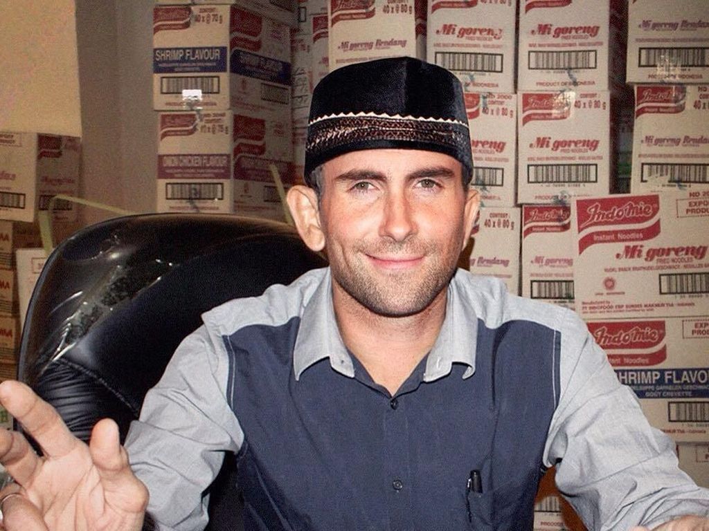 Adam Levine Jadi Juragan Sembako Hingga Meme Diet yang Bikin Ngakak Adam Levine Jadi Juragan Sembako Hingga Meme Diet yang Bikin Ngakak
