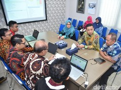 Sejumlah Pejabat KPK Kunjungi Dispendik Surabaya, Ada Apa?