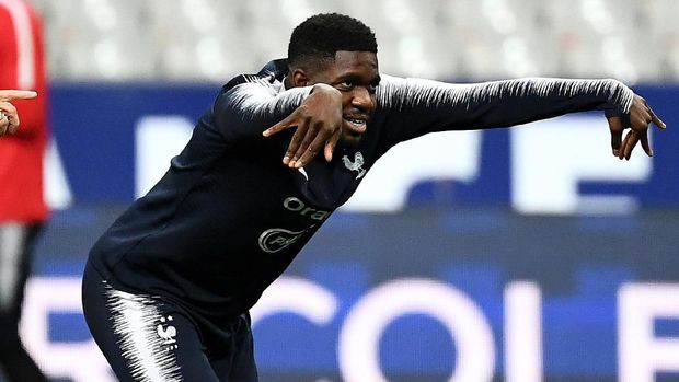 Samuel Umtiti bisa jadi pengganti Harry Maguire yang ideal untuk MU.