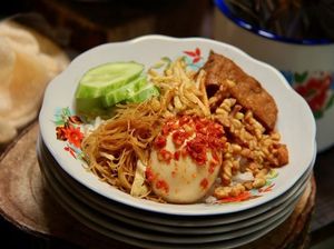 Kalori Nasi Uduk Komplit, Bisakah Membuat Gemuk? Kalori Nasi Uduk Komplit, Bisakah Membuat Gemuk?