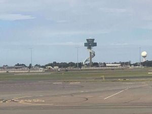 Menara Bandara Sydney Dievakuasi, Penerbangan Sempat Dihentikan