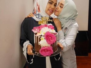 Heidy Sunan, Menyesal Nggak Sih Izinkan Salmafina Nikah dengan Taqy? Heidy Sunan, Menyesal Nggak Sih Izinkan Salmafina Nikah dengan Taqy?