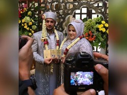 Selamat! Dhawiya dan Muhammad Resmi Menikah