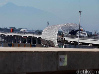 Akhirnya Lintasan LRT Jabodebek Cibubur-Cawang Tersambung