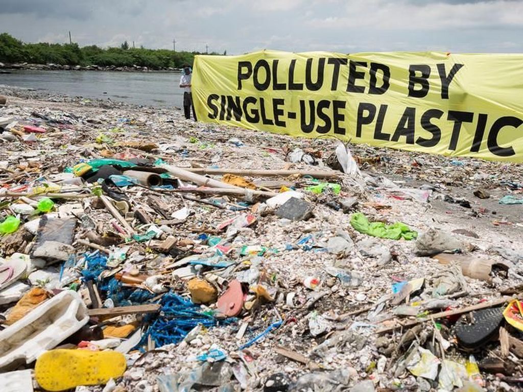 Kanada Larang Plastik Sekali Pakai di Akhir Tahun Depan Kanada Larang Plastik Sekali Pakai di Akhir Tahun Depan