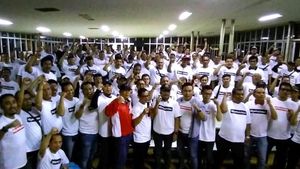 Aksi Bye Hutchison di Gate JICT