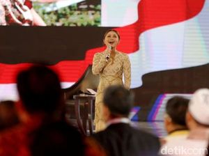 Rossa Bicara Lagi soal Salah Lirik Lagu Indonesia Raya di Debat Capres Rossa Bicara Lagi soal Salah Lirik Lagu Indonesia Raya di Debat Capres