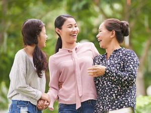 Ikutan #BundaSquad Hari Kartini & Raih Uang Jutaan Rupiah