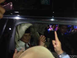 Prabowo Menuju Lokasi Debat Capres: Minta Doanya