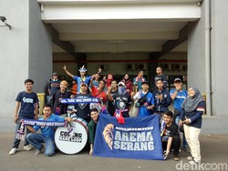 Aremania Birukan Stadion Patriot, Prediksi Kalahkan Bhayangkara FC 3-0