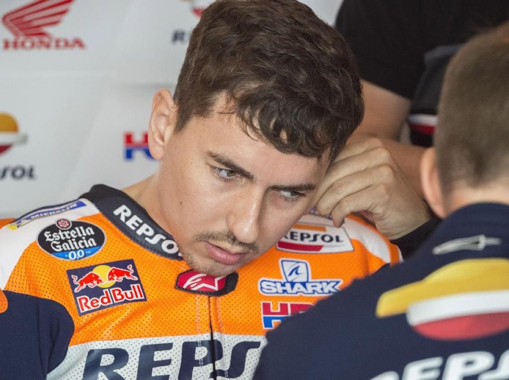 Jorge Lorenzo Minta Maaf ke Rossi, Vinales, dan Dovizioso Jorge Lorenzo Minta Maaf ke Rossi, Vinales, dan Dovizioso