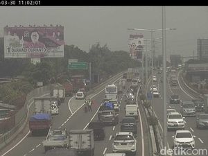 Sempat Ditutup, Tol Pluit-Jembatan Tiga Dibuka untuk Kendaraan Kecil