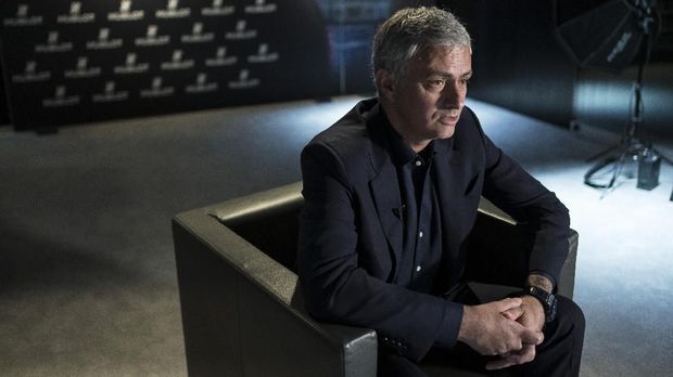 Jose Mourinho diharapkan para fan Madrid kembali ke Stadion Bernabeu. (