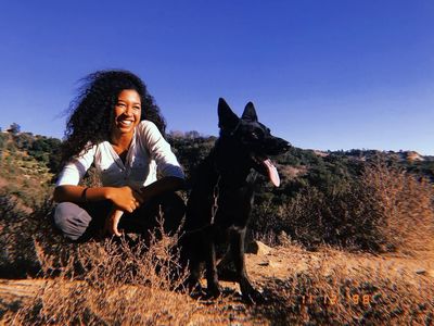 Sosok Aoki, Putri Kimora Lee Simmons yang Diterima Masuk Harvard di Usia 16